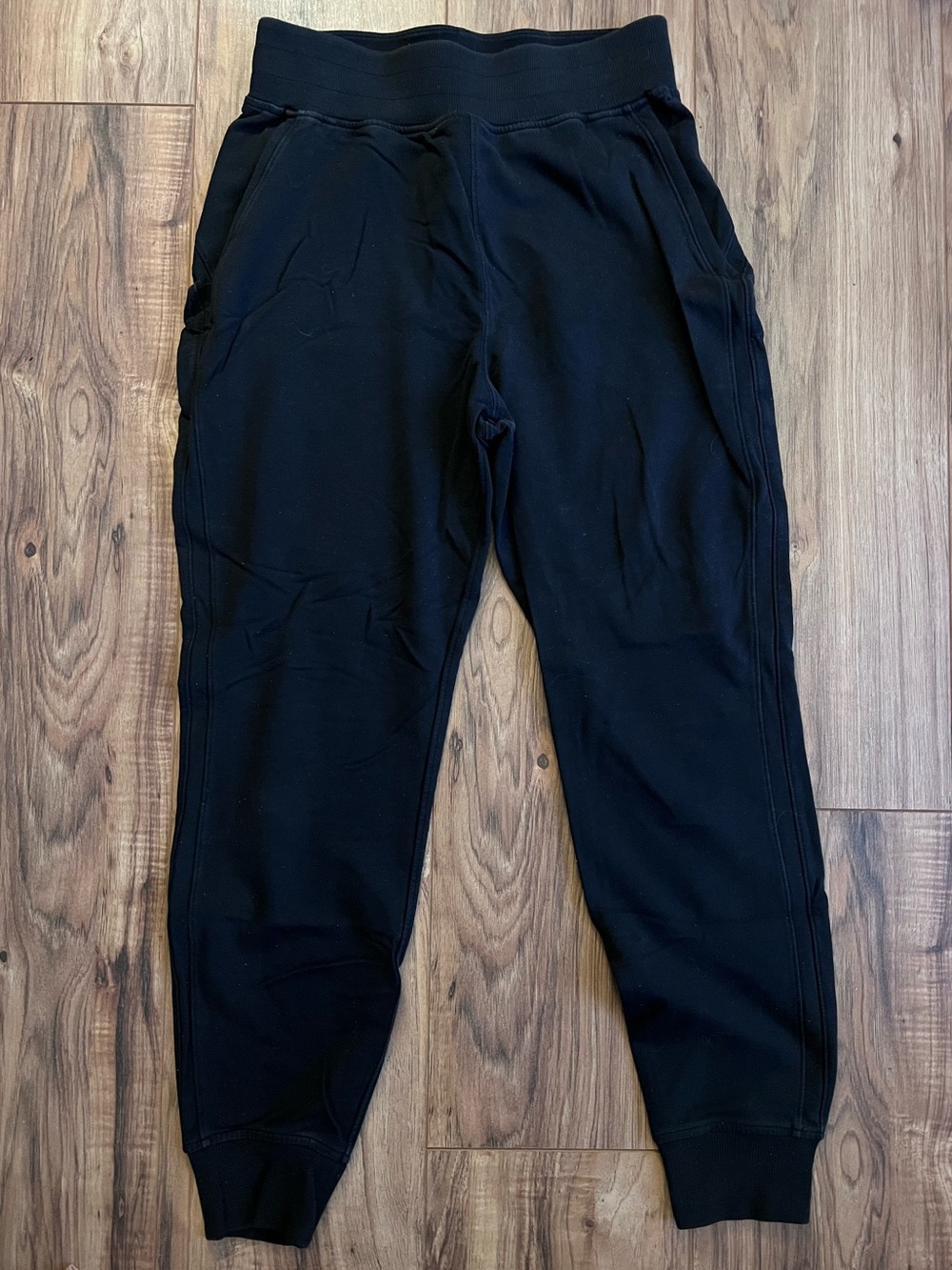 Lululemon Black Speckled Joggers 25” | Size 6